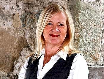 Anne Larsen Anne Larsen