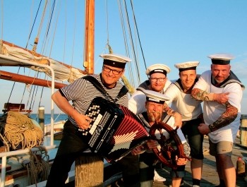 Pressefoto 1 af De Lystige Sømænd